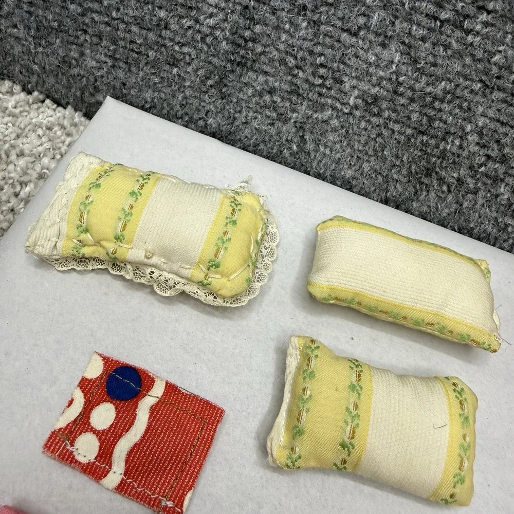 Vintage dollhouse‎ miniature rugs pillows door mats lot